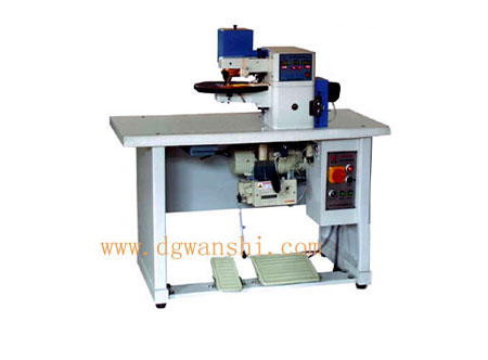 WL-292A自動上膠折邊機(jī) WL-292A自動上膠折邊機(jī)